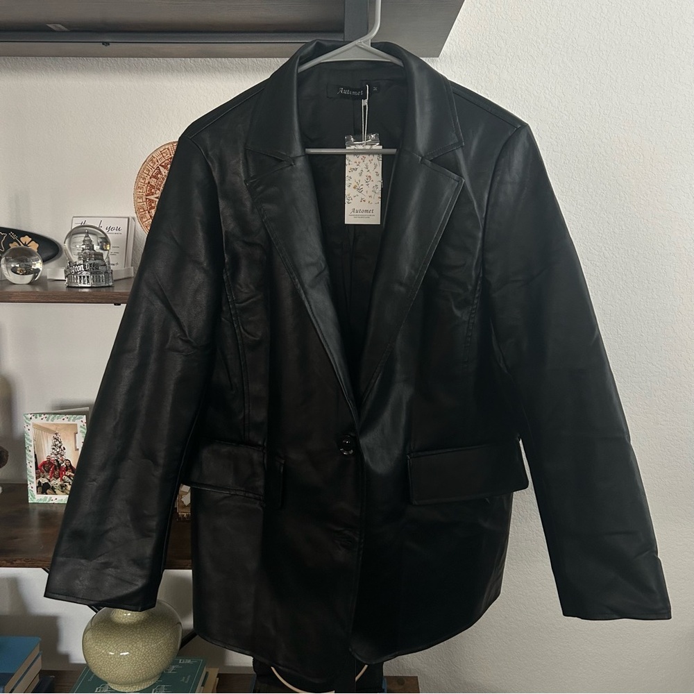 Automet Black Faux Leather Blazer